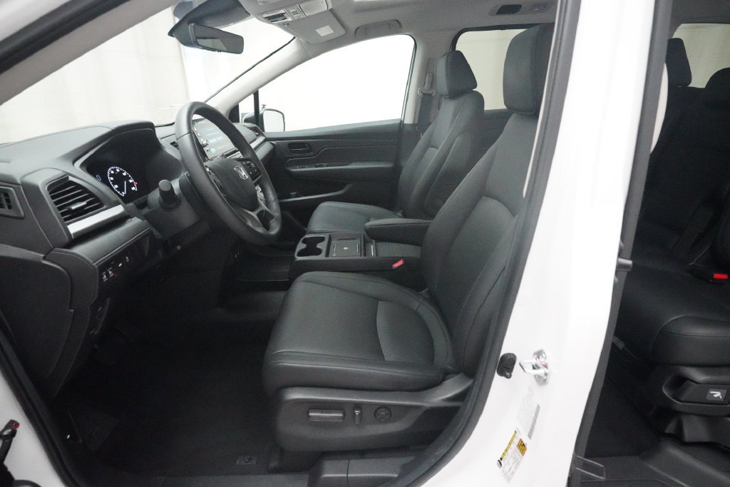 Used 2025 Honda Odyssey EX-L image 6