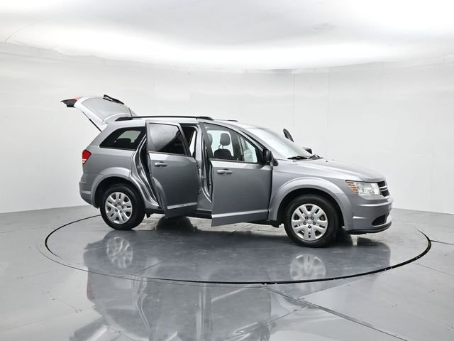 Used 2018 Dodge Journey SE w/ Popular Equipment Group image 51