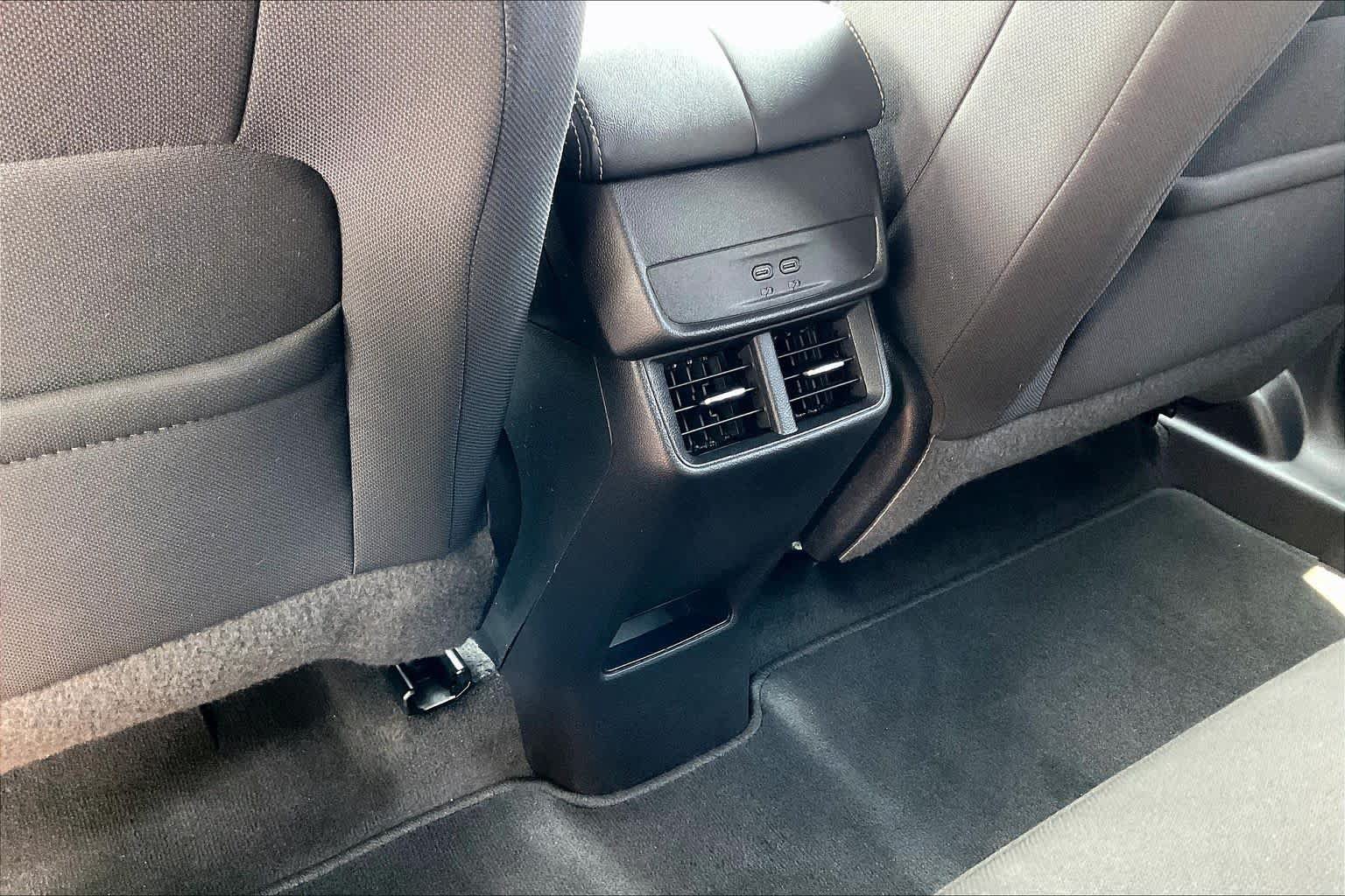 Used 2026 GMC Terrain Elevation AWD/4WD image 33