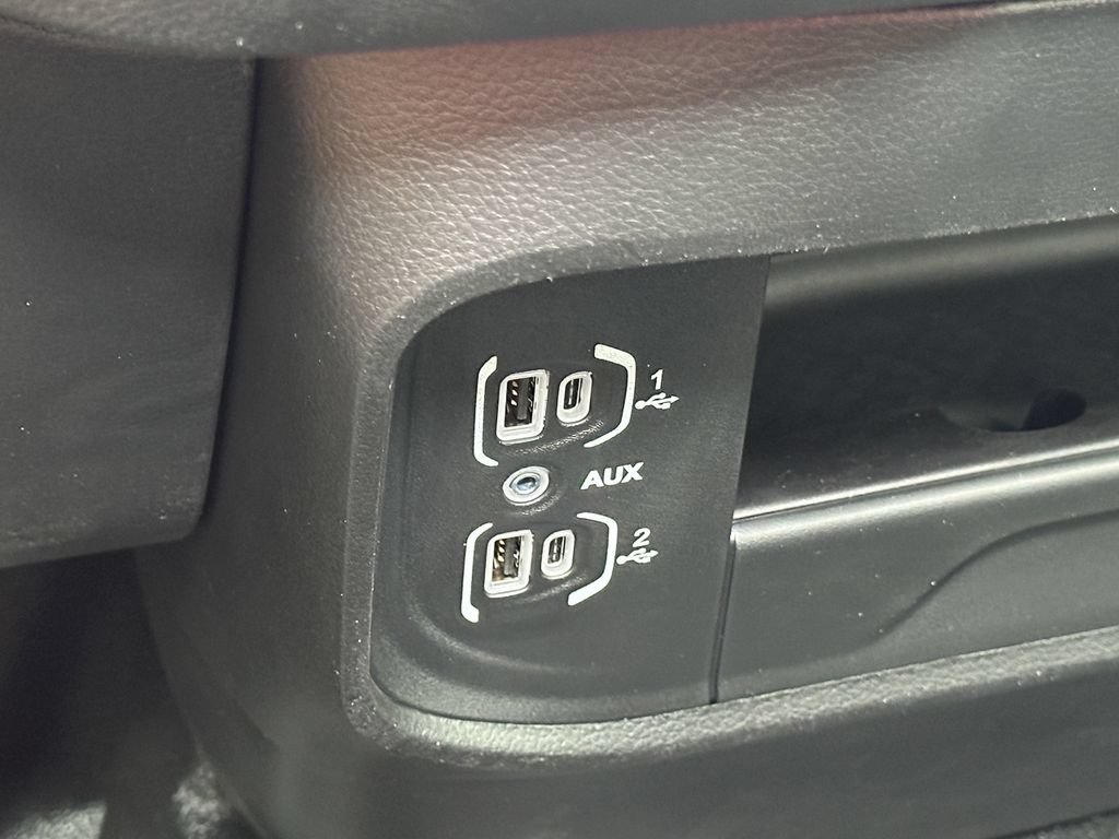 New 2026 RAM 5500 Tradesman w/ Chrome Appearance Group AWD/4WD image 27