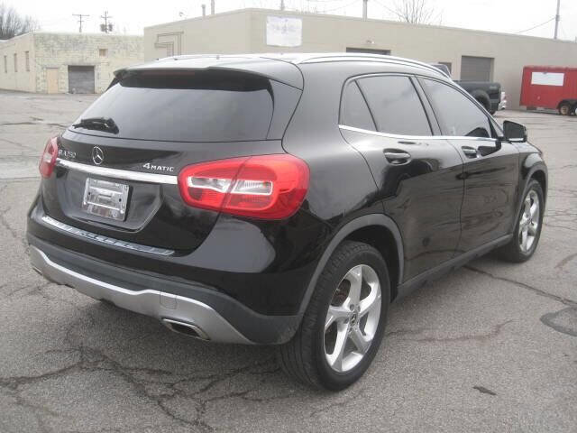 Used 2019 Mercedes-Benz GLA 250 4MATIC image 5