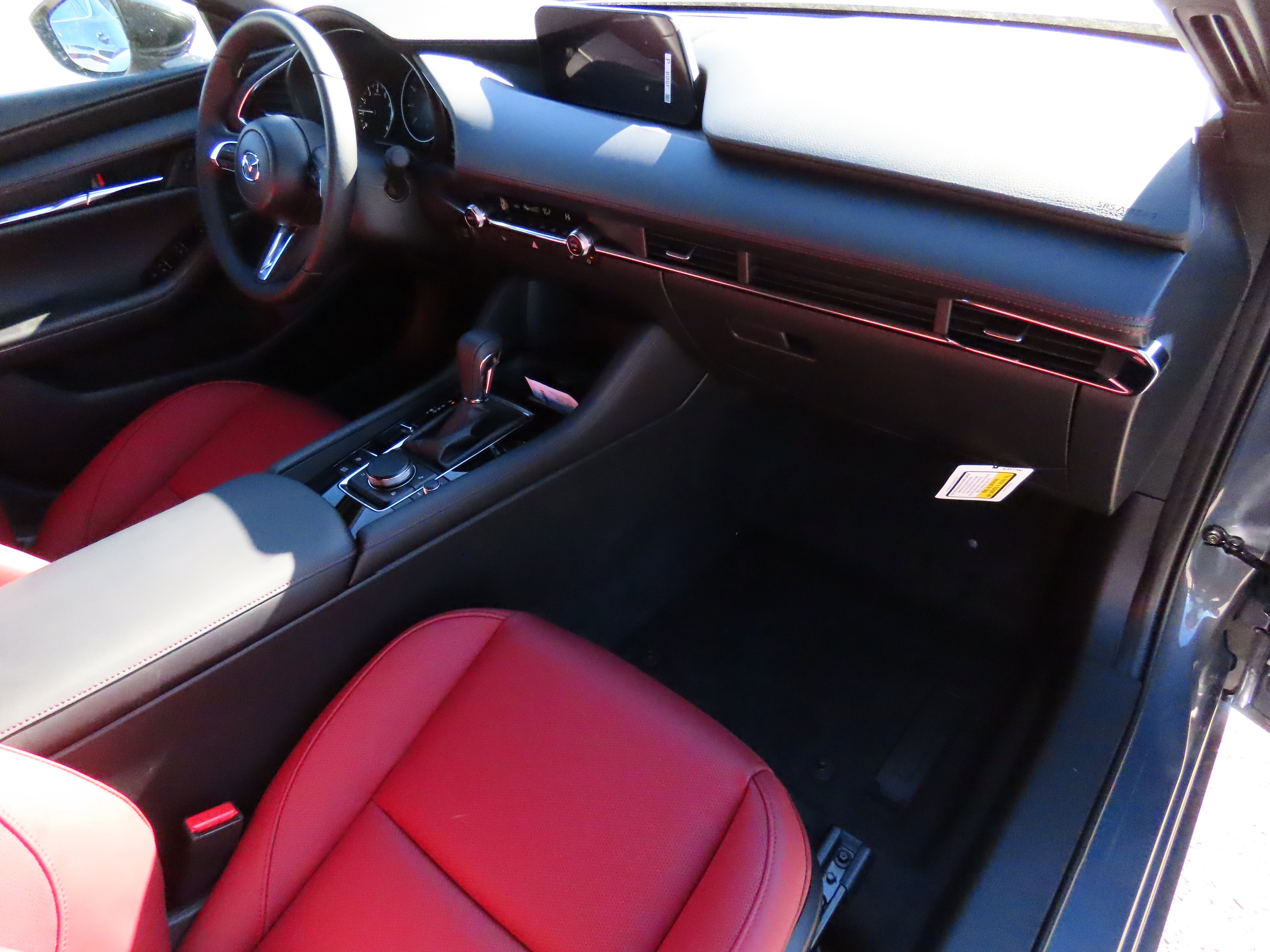 New 2026 MAZDA MAZDA3 Carbon image 10