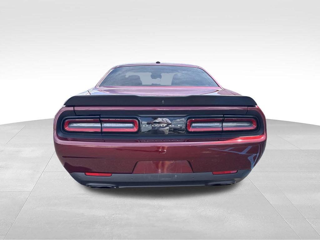 Used 2023 Dodge Challenger R/T RWD image 5