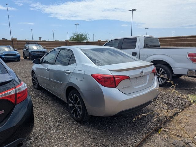 Used 2019 Toyota Corolla SE w/ Carpet Mat Package (TMS) FWD image 10