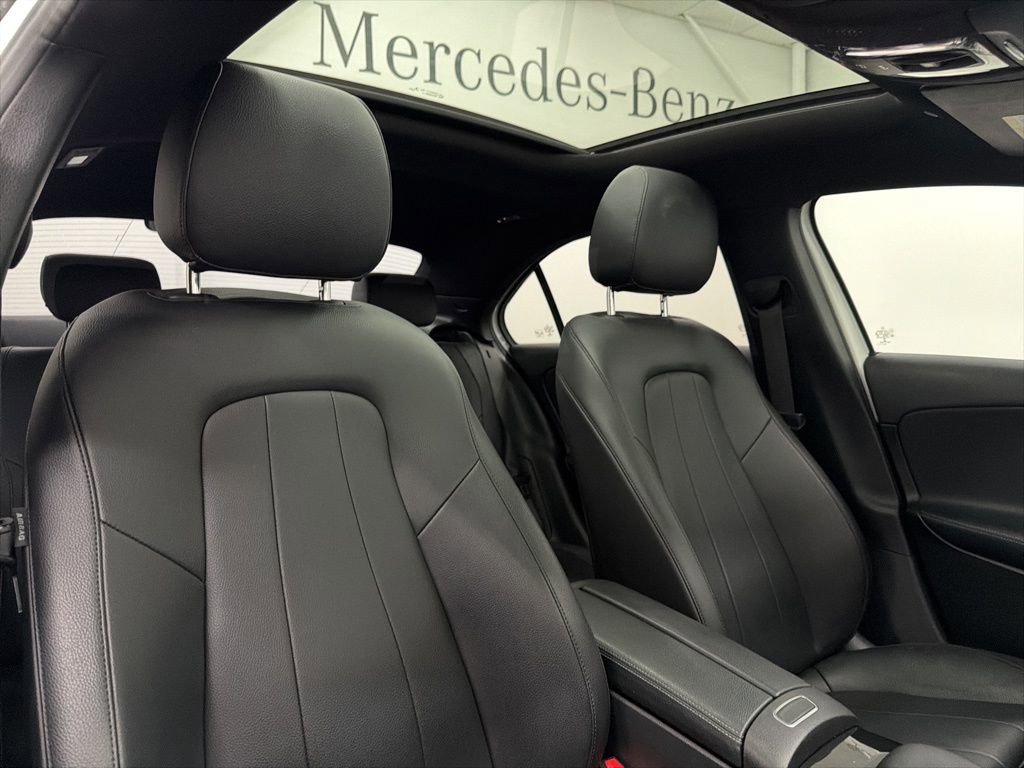 Used 2019 Mercedes-Benz A 220 image 29