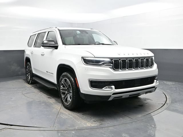 Used 2024 Jeep Wagoneer Series II AWD/4WD image 5