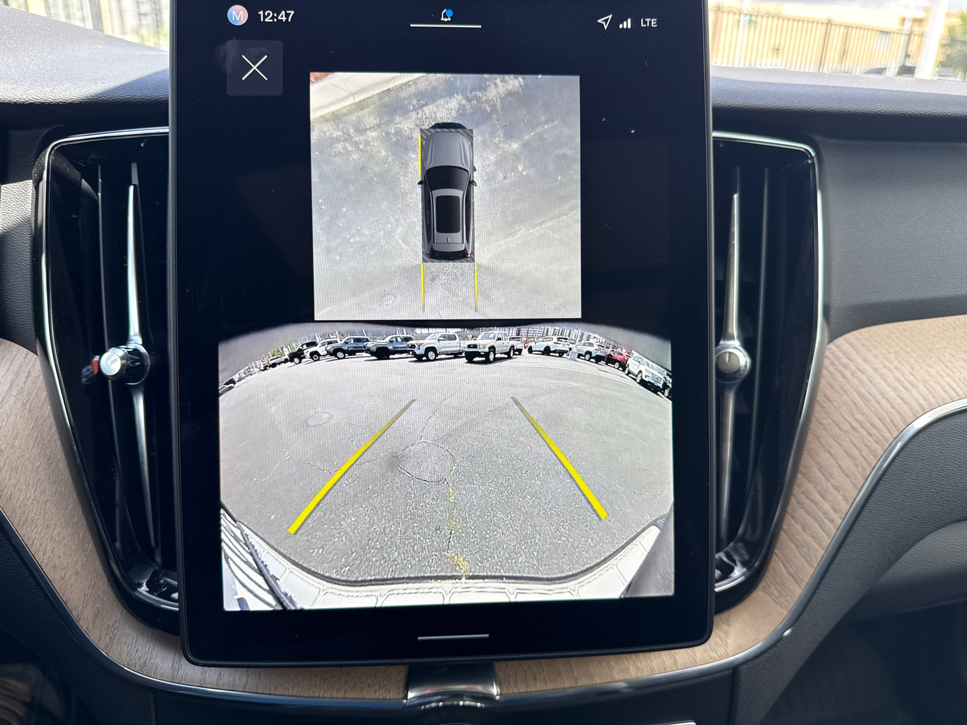 Used 2026 Volvo XC60 B5 Plus w/ Climate Package PRO AWD/4WD image 31