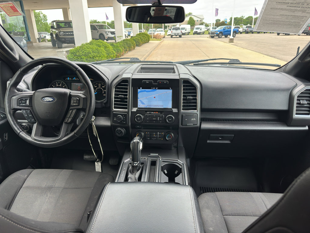 Used 2017 Ford F150 XLT w/ Equipment Group 302A Luxury AWD/4WD image 27