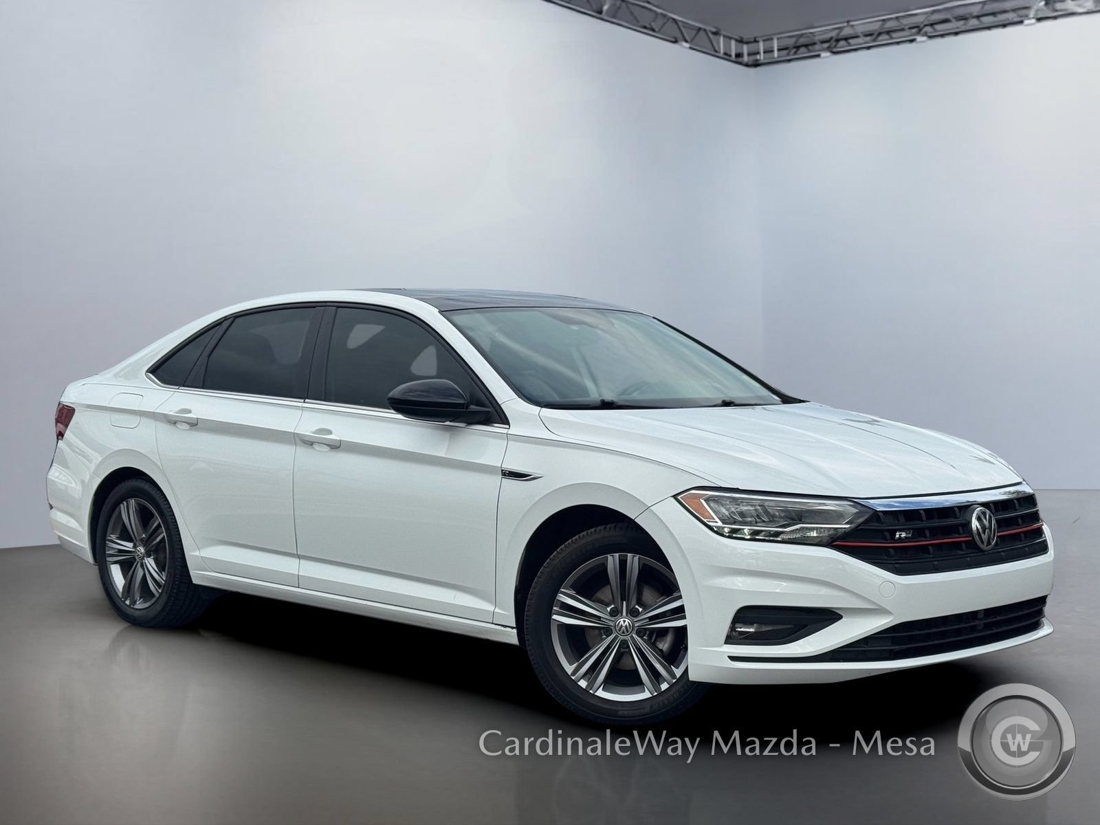 Used 2020 Volkswagen Jetta R-Line w/ R-Line Cold Weather Package FWD image 2