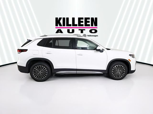 New 2026 Volkswagen Tiguan S FWD image 8
