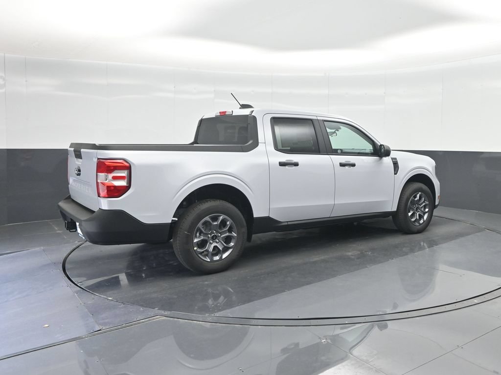 New 2026 Ford Maverick XLT FWD image 15