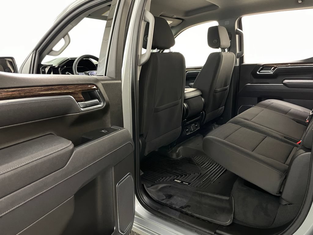 Certified 2025 GMC Sierra 1500 Elevation AWD/4WD image 39