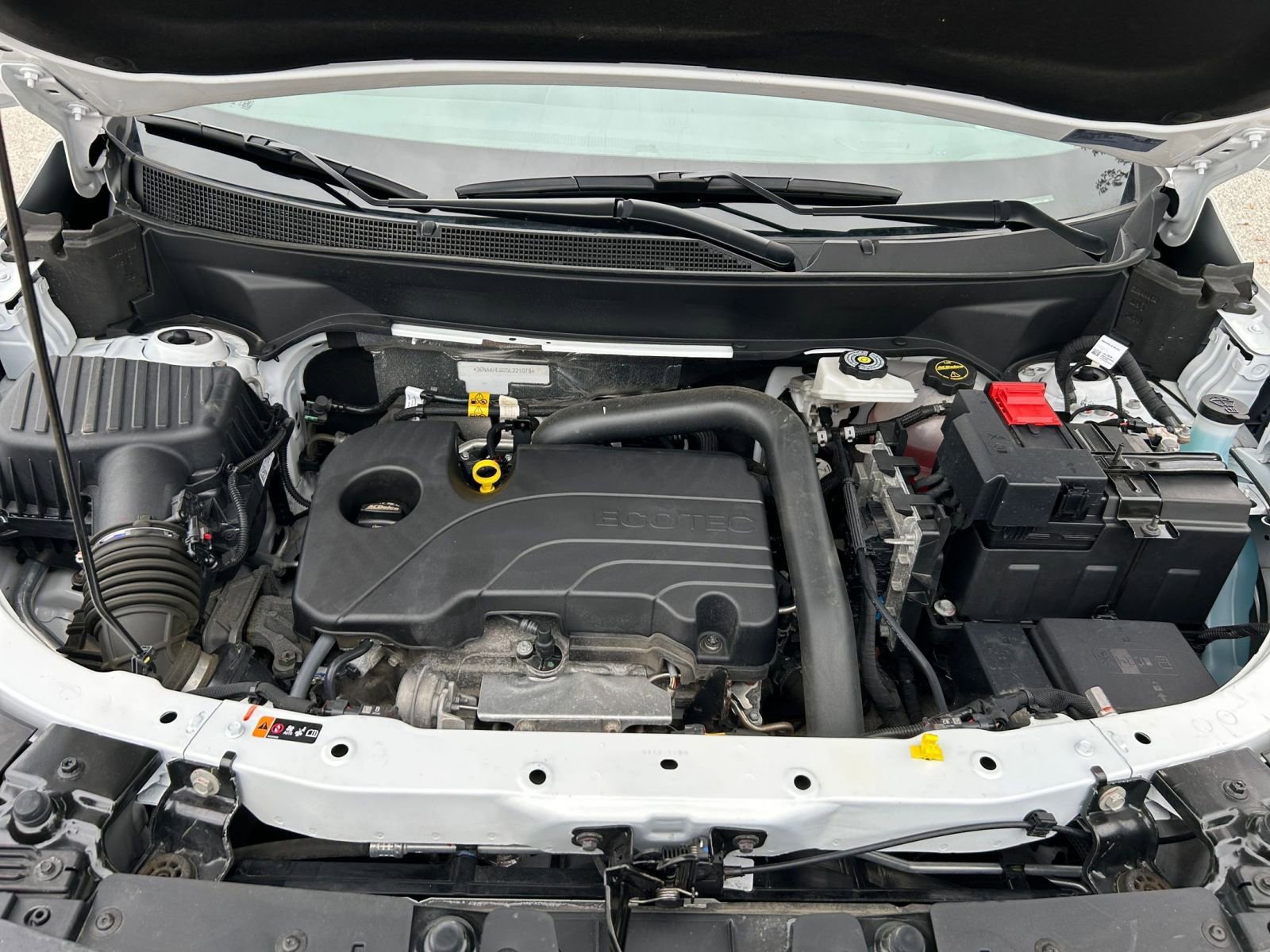 Used 2025 Chevrolet Equinox LT FWD image 27