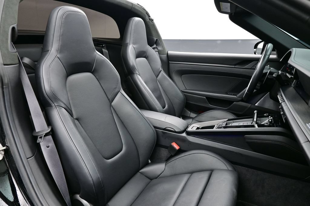 Certified 2024 Porsche 911 AWD/4WD image 13