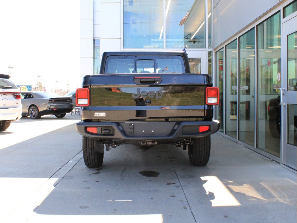 New 2026 Jeep Gladiator Sport image 7