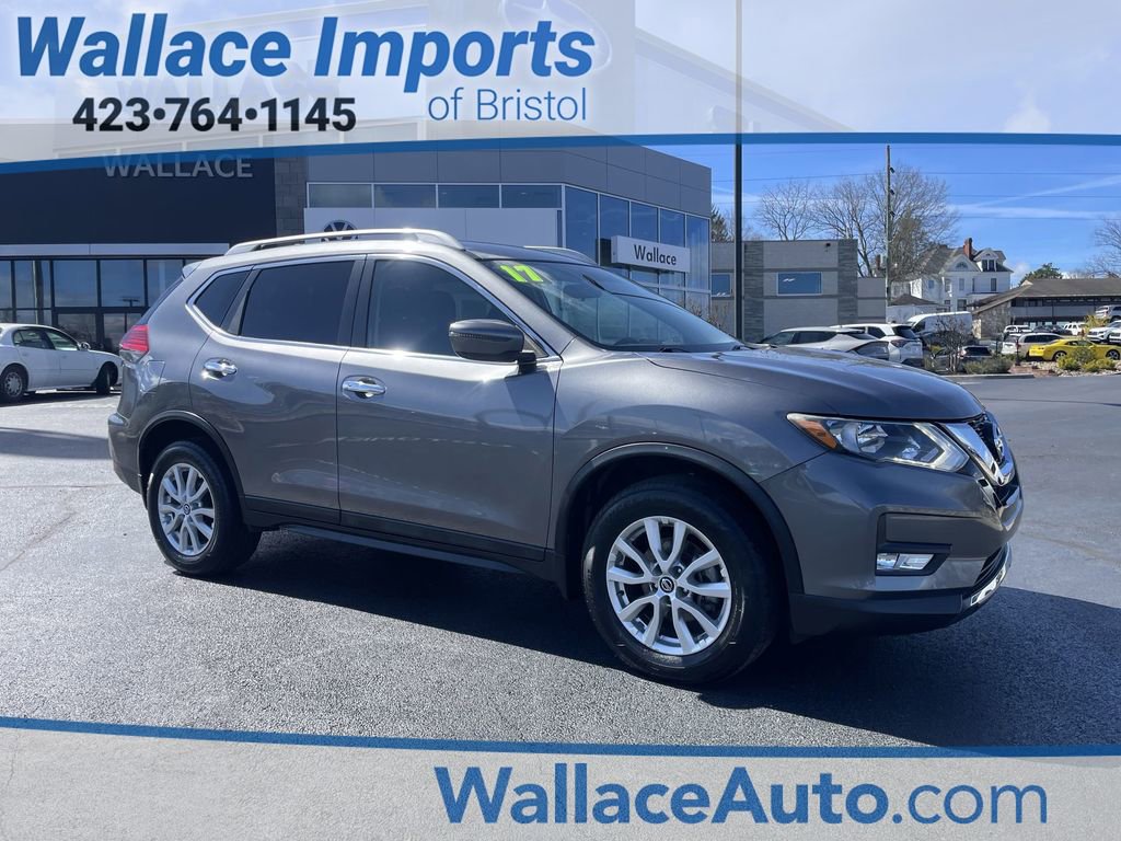 Used 2017 Nissan Rogue SV