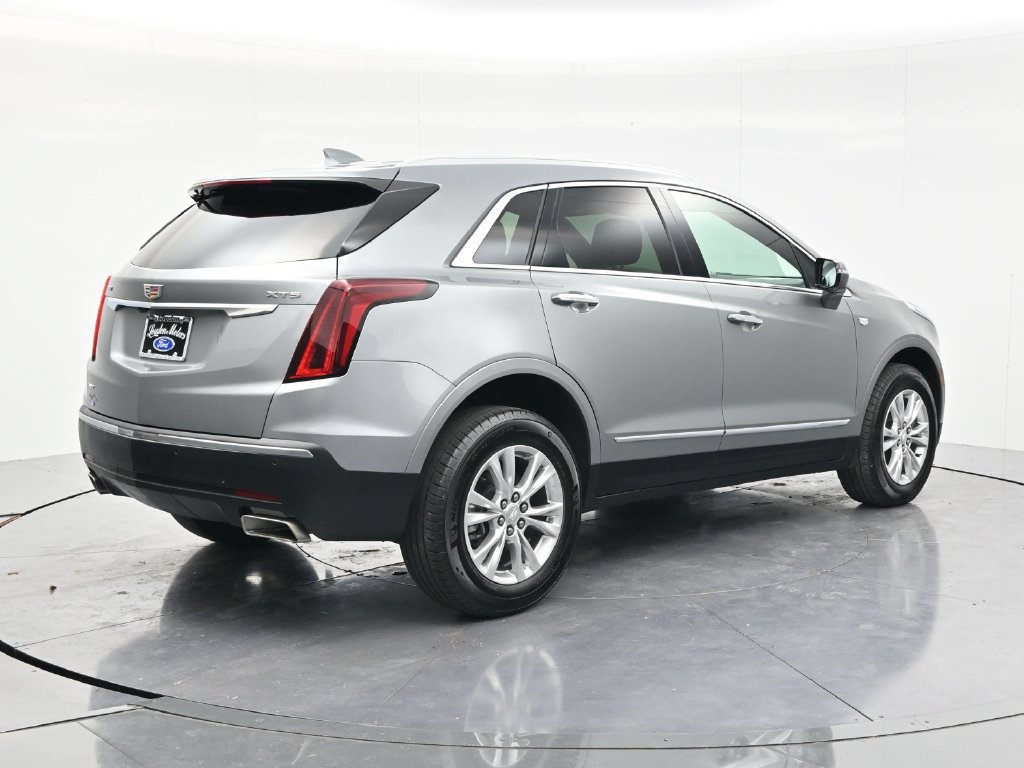 Used 2025 Cadillac XT5 Luxury AWD/4WD image 5