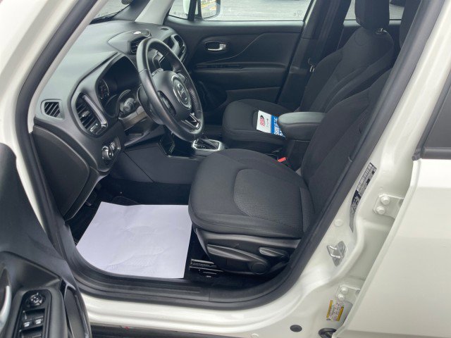 Used 2020 Jeep Renegade Altitude image 7