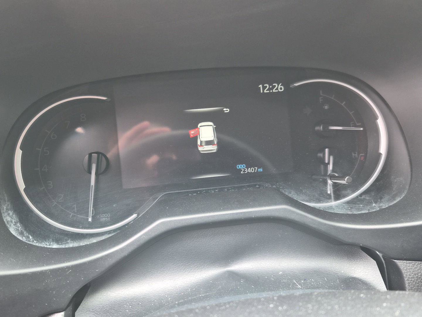 Used 2025 Toyota RAV4 XLE image 8