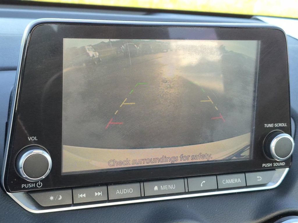 Used 2021 Nissan Sentra SV FWD image 25