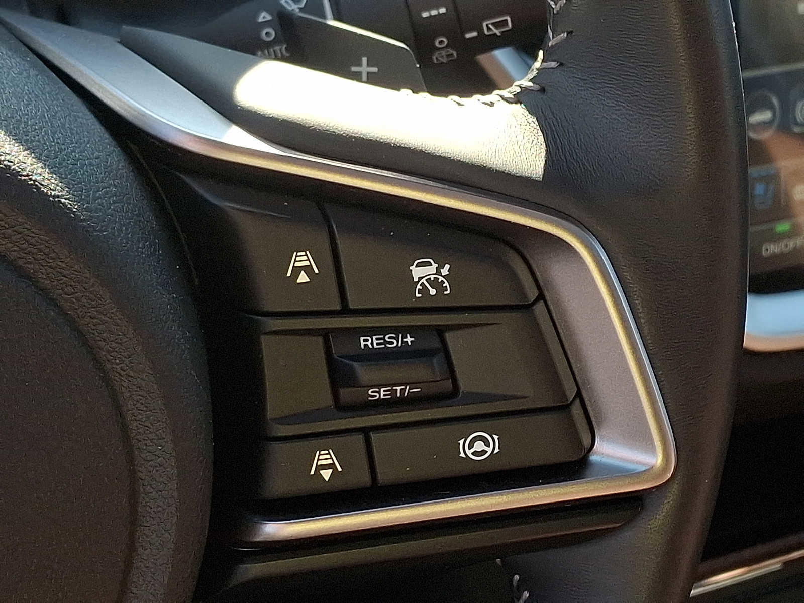 Used 2023 Subaru Ascent Touring image 24