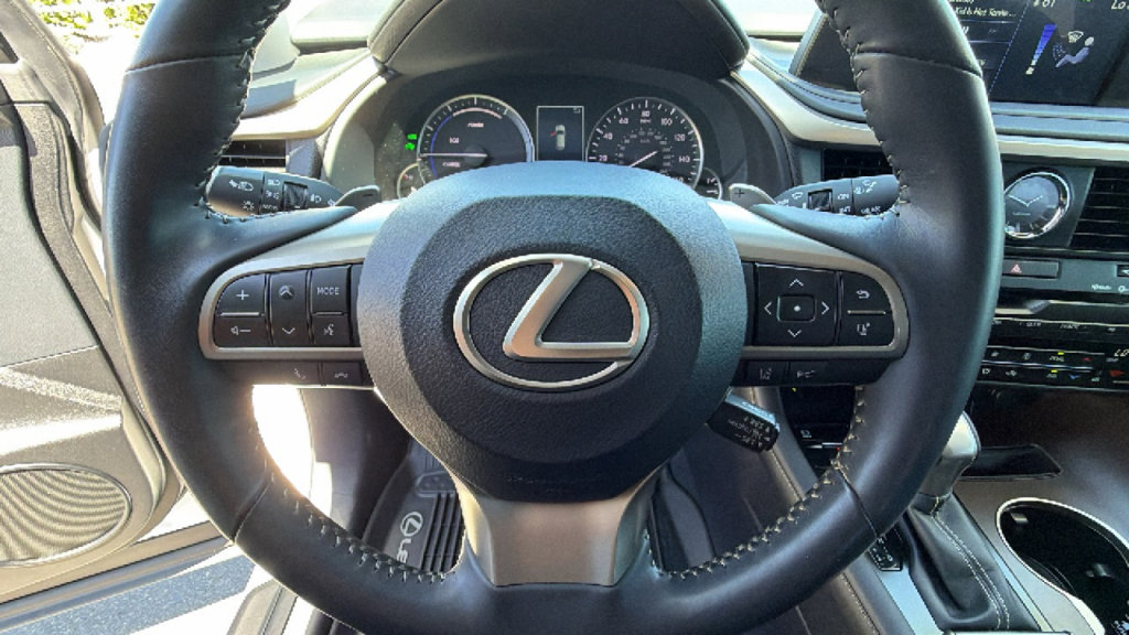 Used 2022 Lexus RX 450h AWD w/ Premium Package image 18