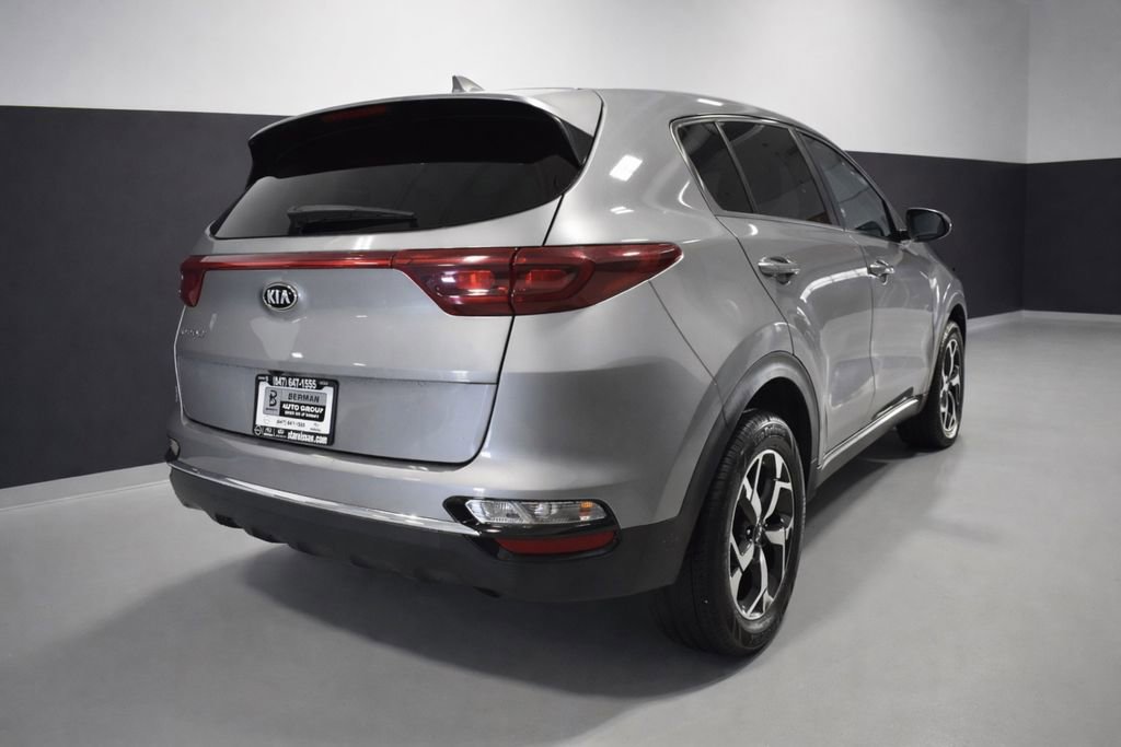 Used 2021 Kia Sportage LX image 8