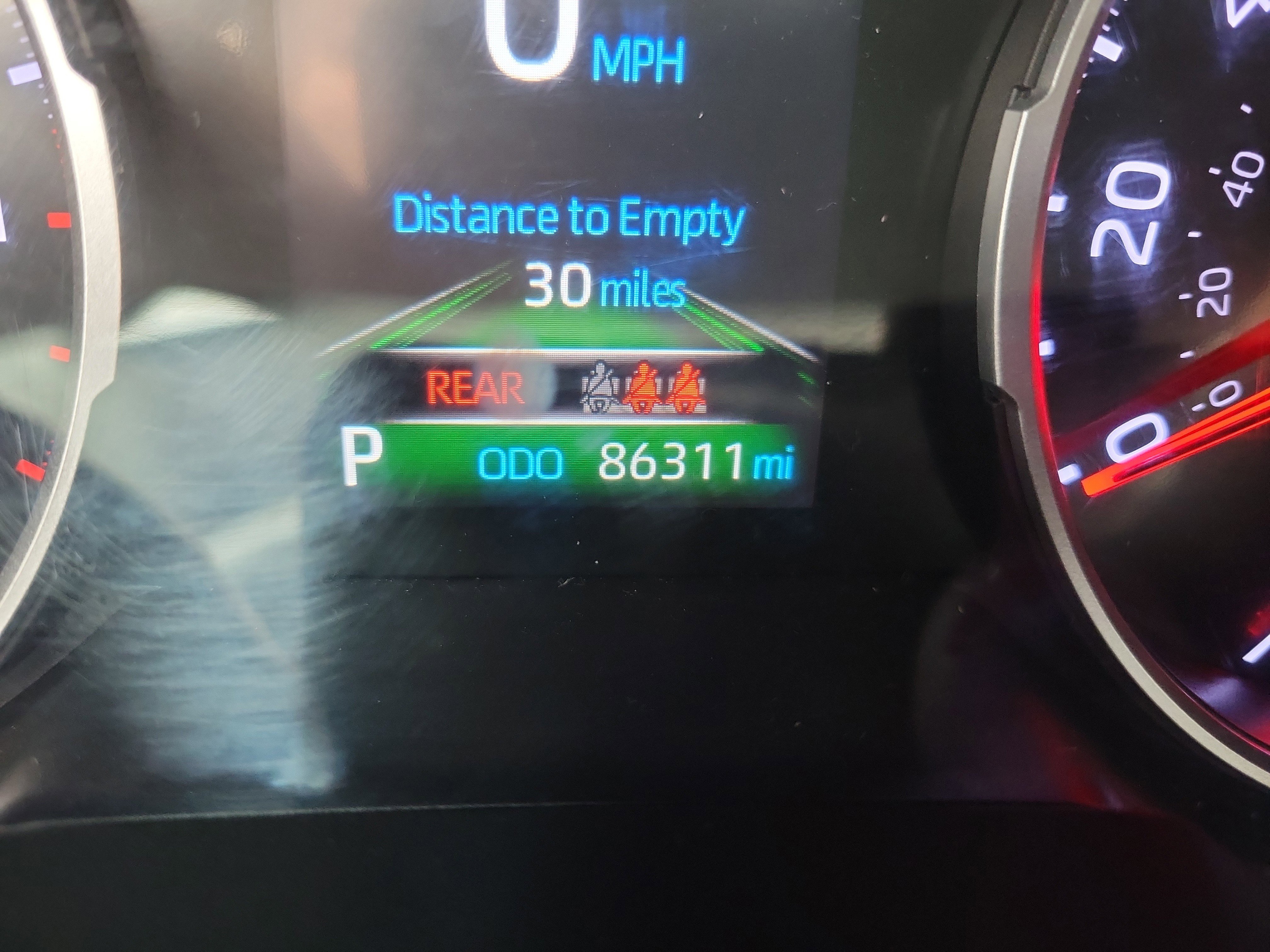 Used 2021 Toyota RAV4 LE image 26