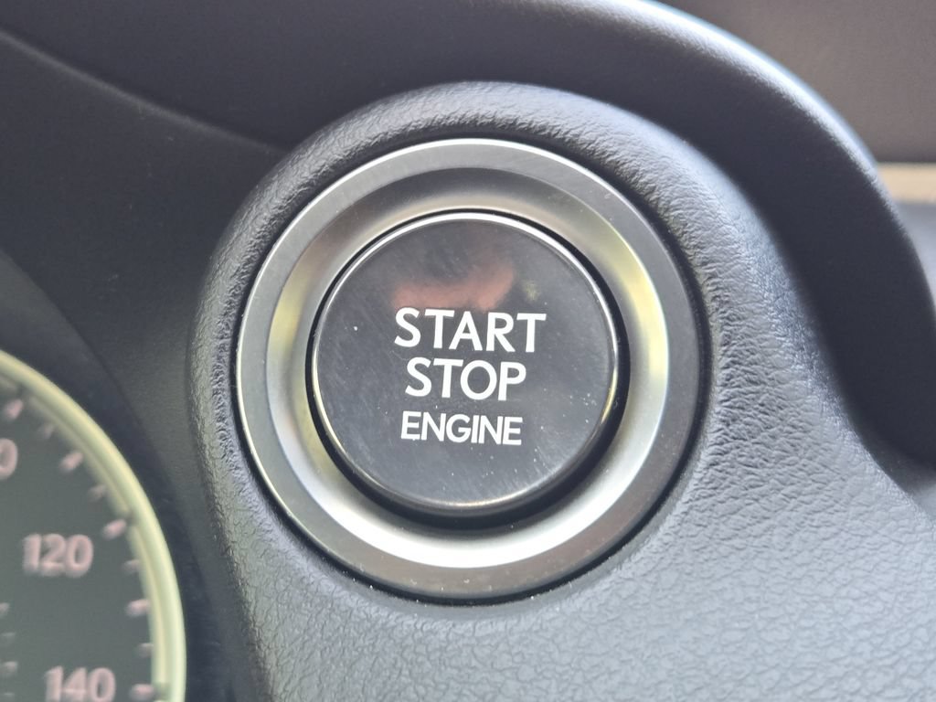 Used 2022 Lexus IS 300 w/ Premium Package RWD image 21