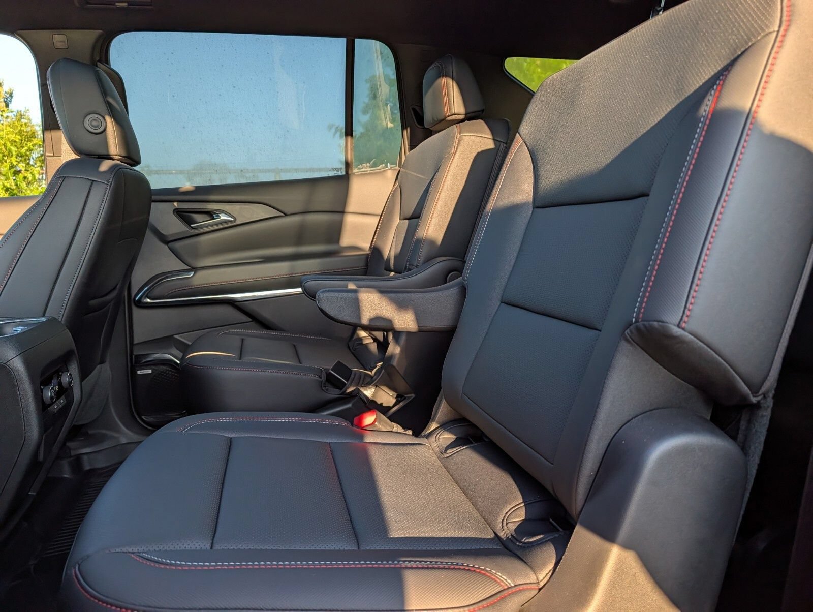 Used 2026 Chevrolet Traverse Z71 w/ Enhanced Driving Package AWD/4WD image 24