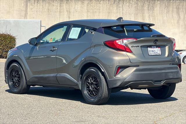 Certified 2021 Toyota C-HR LE image 7