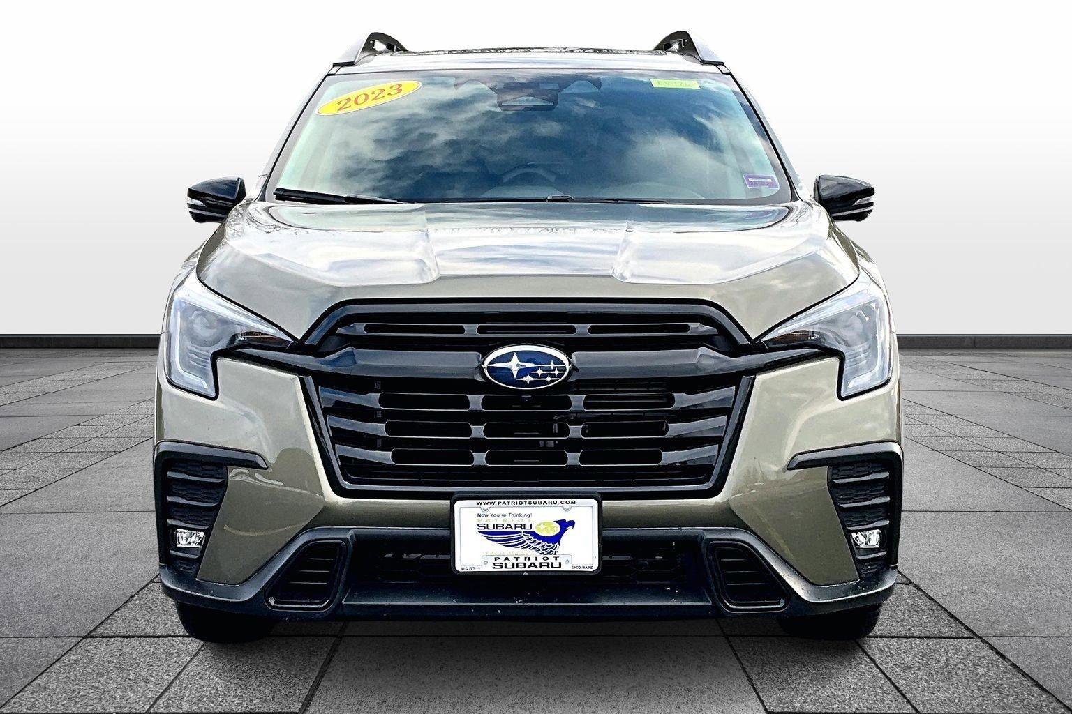 Used 2023 Subaru Ascent Onyx Edition Limited image 3