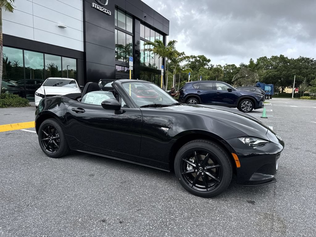 New 2026 MAZDA MX-5 Miata Sport w/ Interior Package RWD image 6