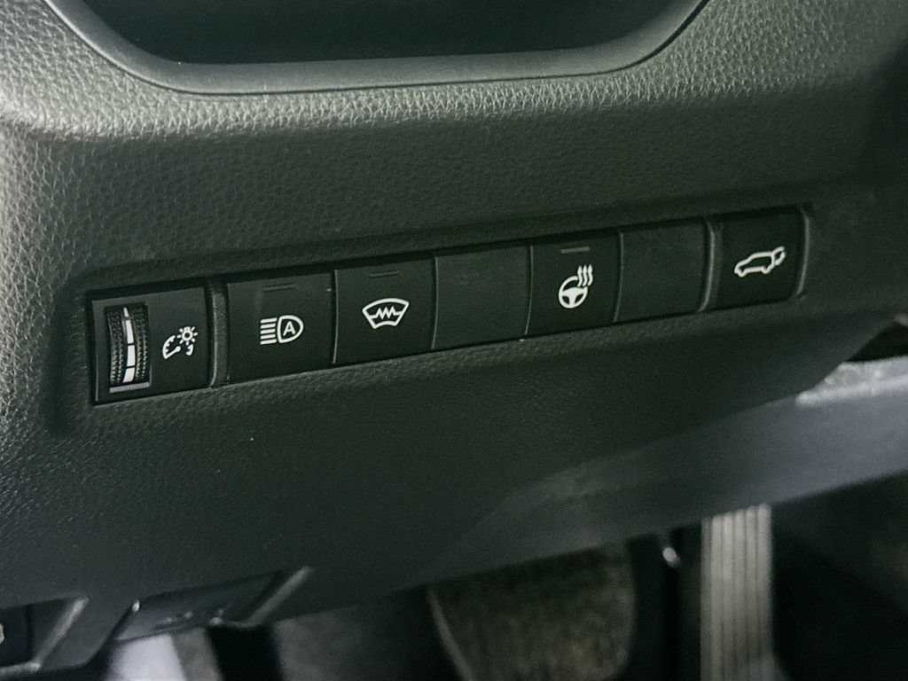 Certified 2023 Toyota RAV4 SE w/ Weather & Moonroof Package AWD/4WD image 18