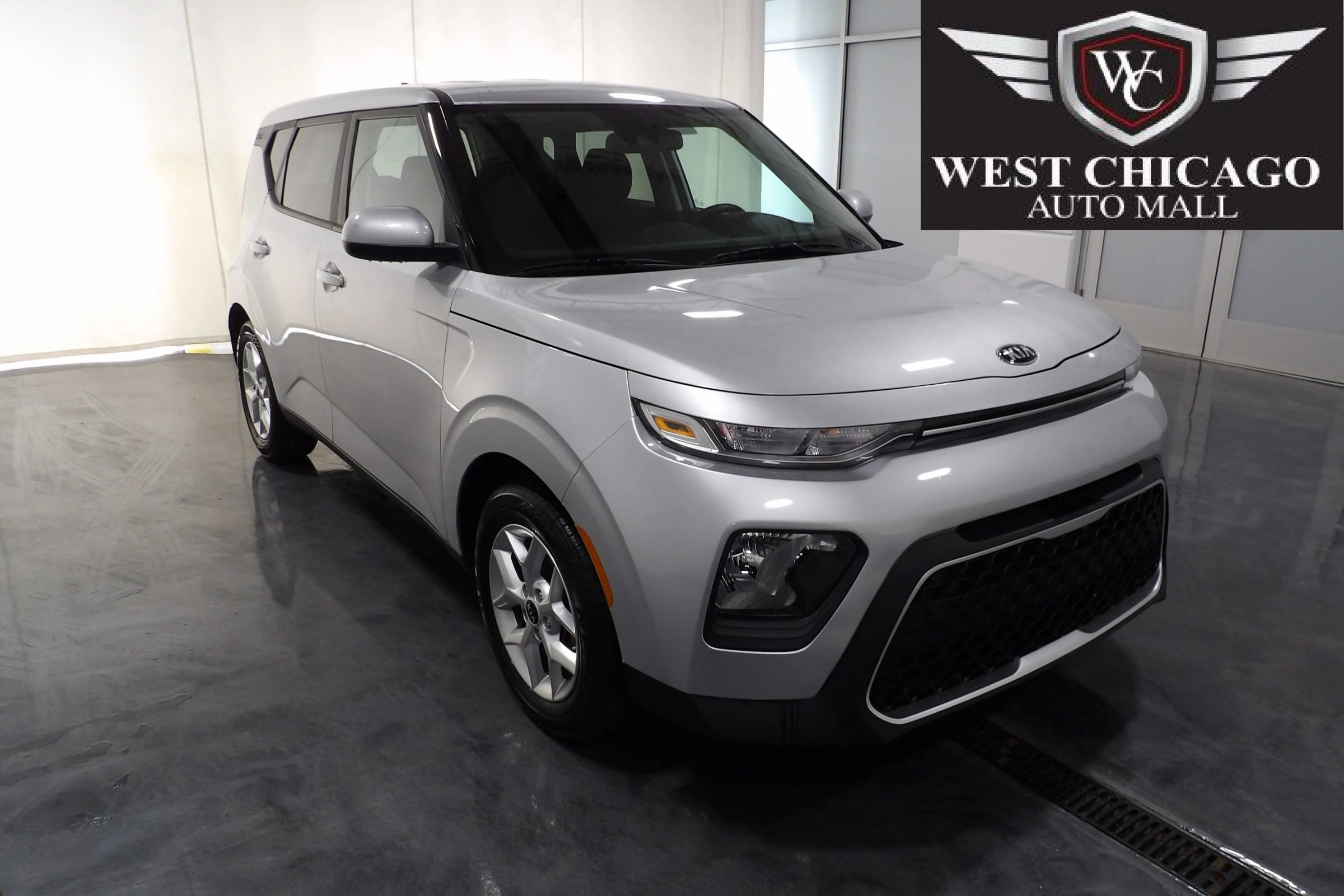 Used 2021 Kia Soul S FWD image 1