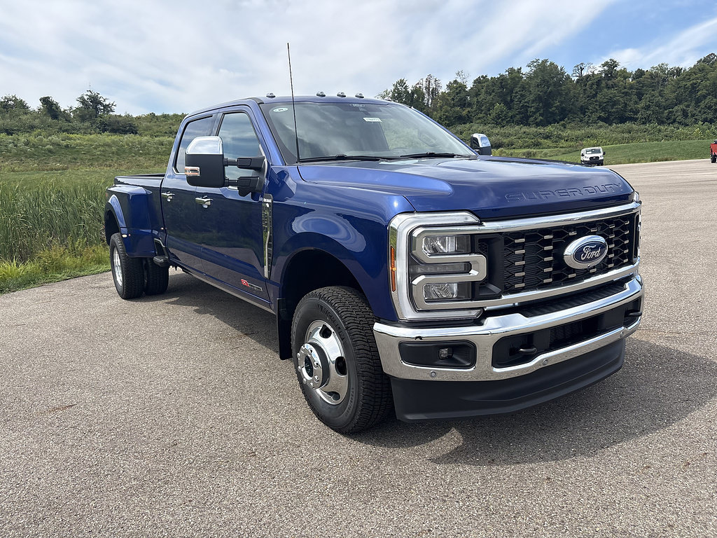 New 2026 Ford F350 King Ranch w/ Chrome Package AWD/4WD image 7