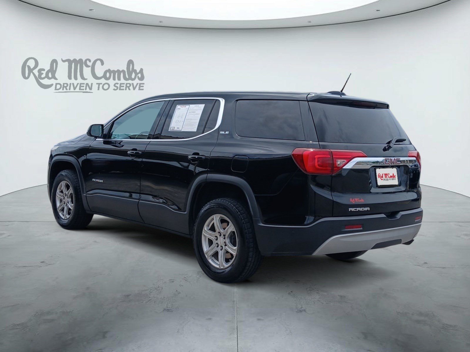 Used 2019 GMC Acadia SLE FWD image 4
