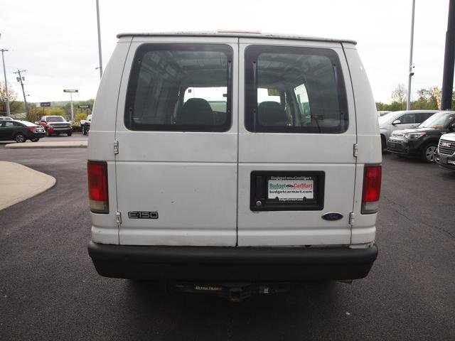 Used 2000 Ford E-150 and Econoline 150 RWD image 2