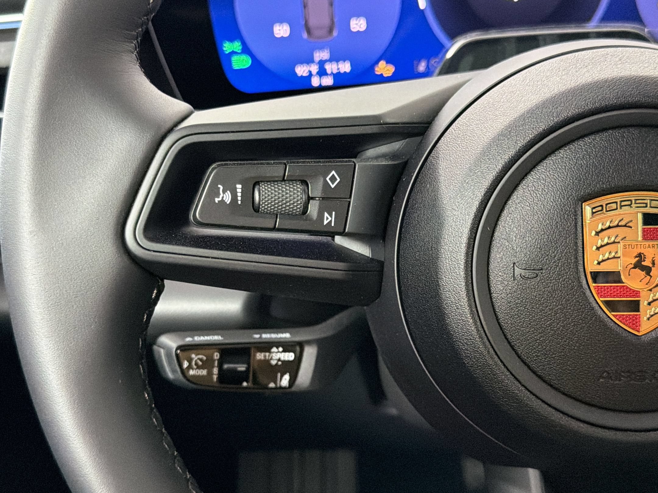 New 2026 Porsche Macan Electric RWD image 18