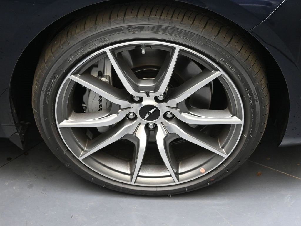 New 2026 Genesis G70 2.5T Prestige image 9