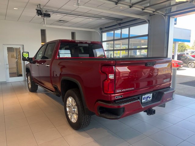 Used 2021 Chevrolet Silverado 2500 High Country AWD/4WD image 6