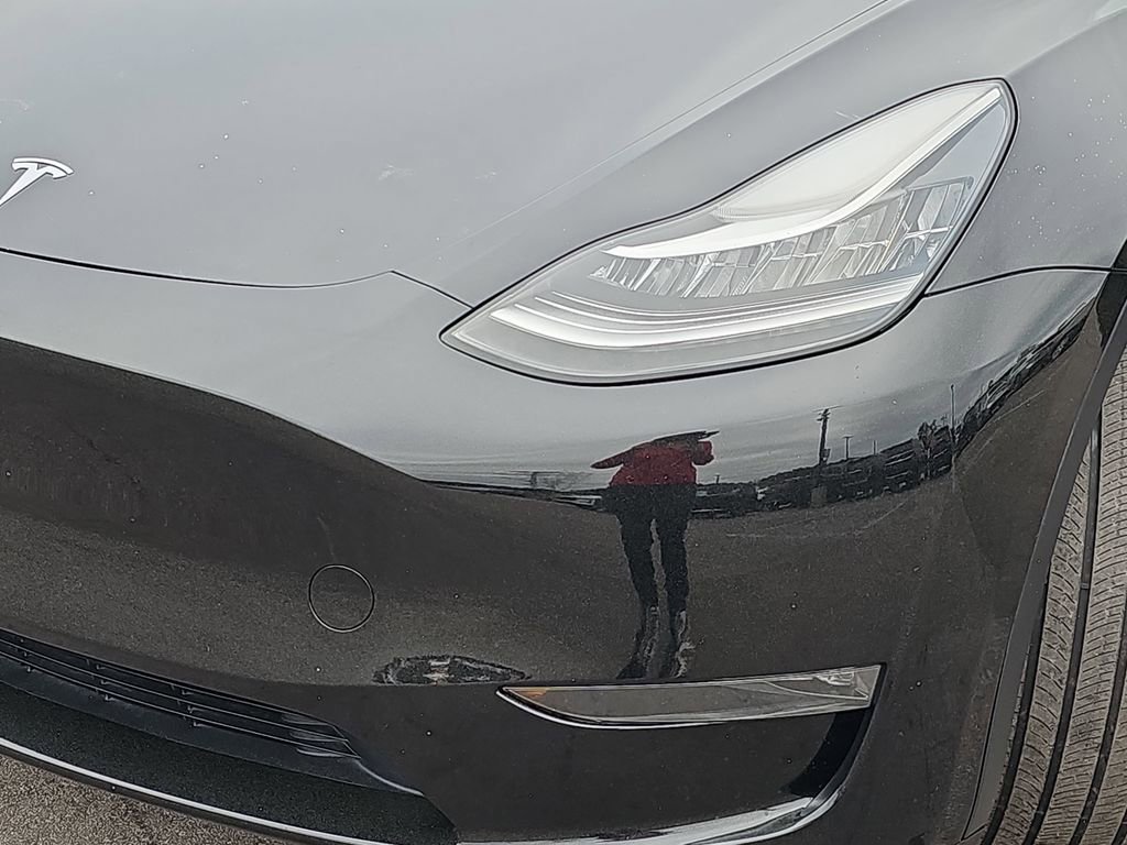 Used 2023 Tesla Model Y Long Range AWD/4WD image 36