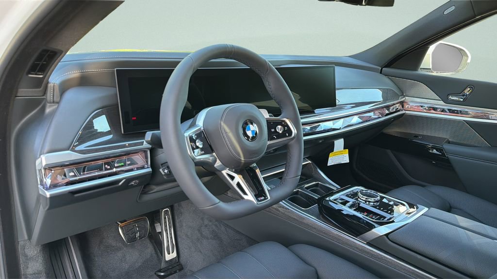 New 2026 BMW 760i xDrive image 17