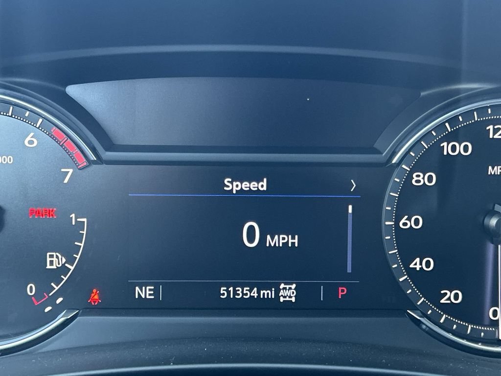 Certified 2023 Cadillac XT4 Premium Luxury AWD/4WD image 9