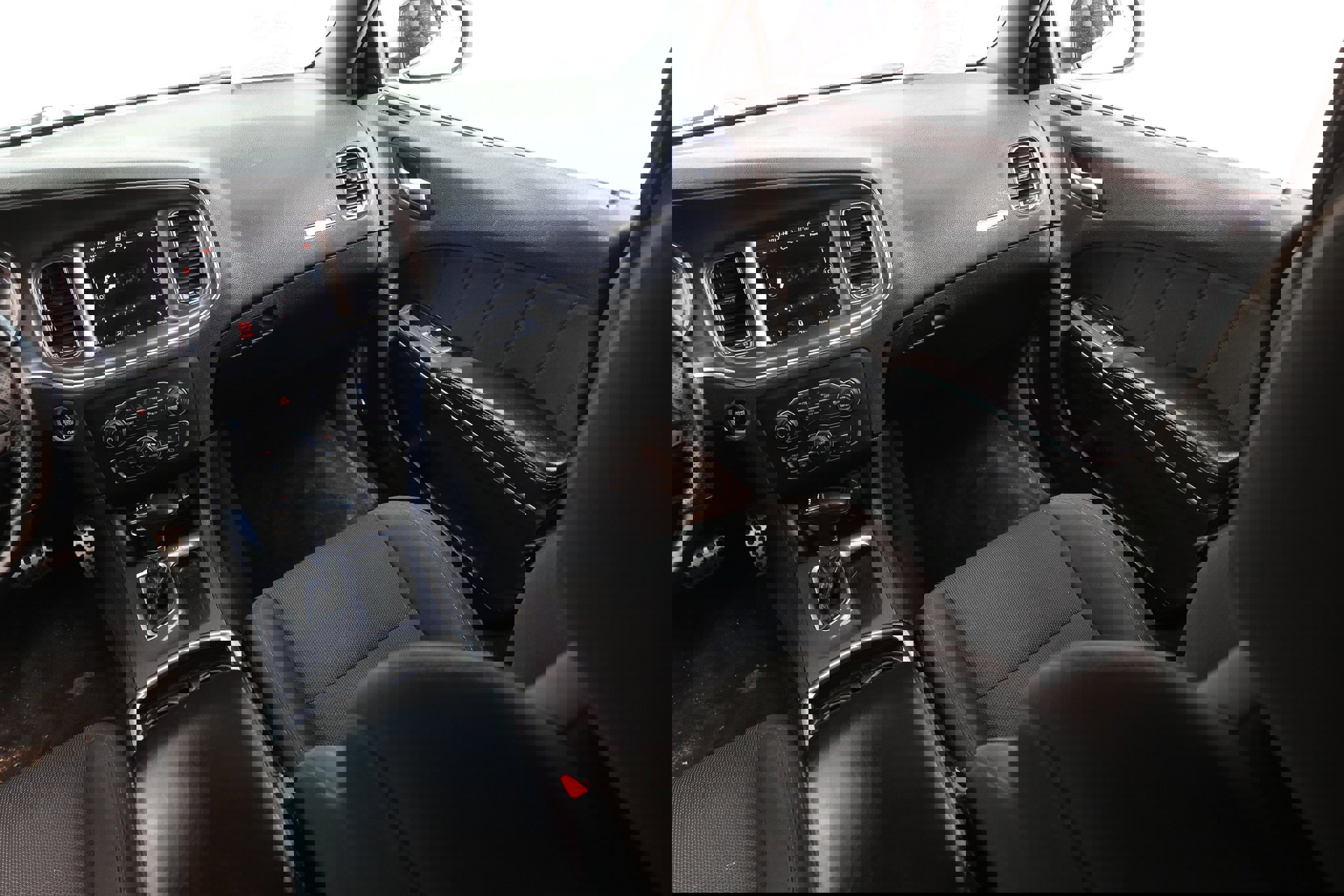 Used 2018 Dodge Charger R/T Scat Pack RWD image 27