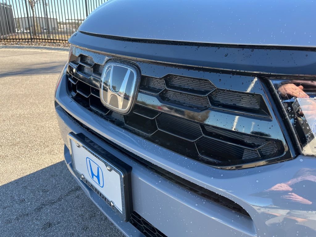 Used 2026 Honda Odyssey Elite image 16