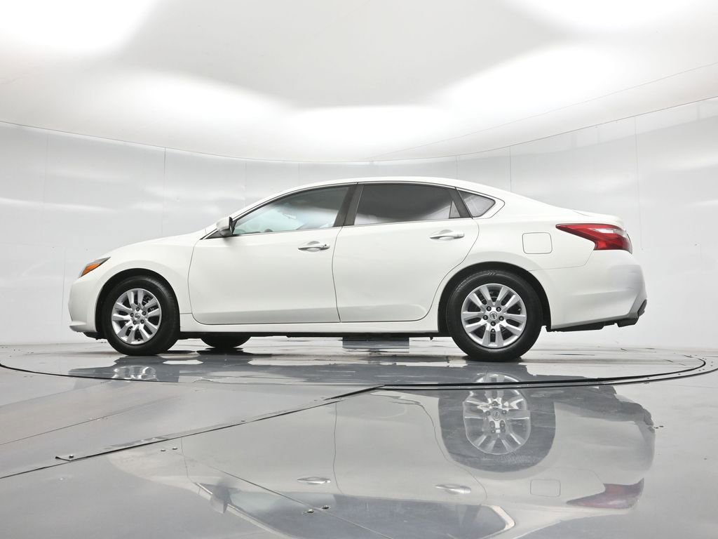 Used 2017 Nissan Altima 2.5 S w/ Power Driver Seat Package image 49