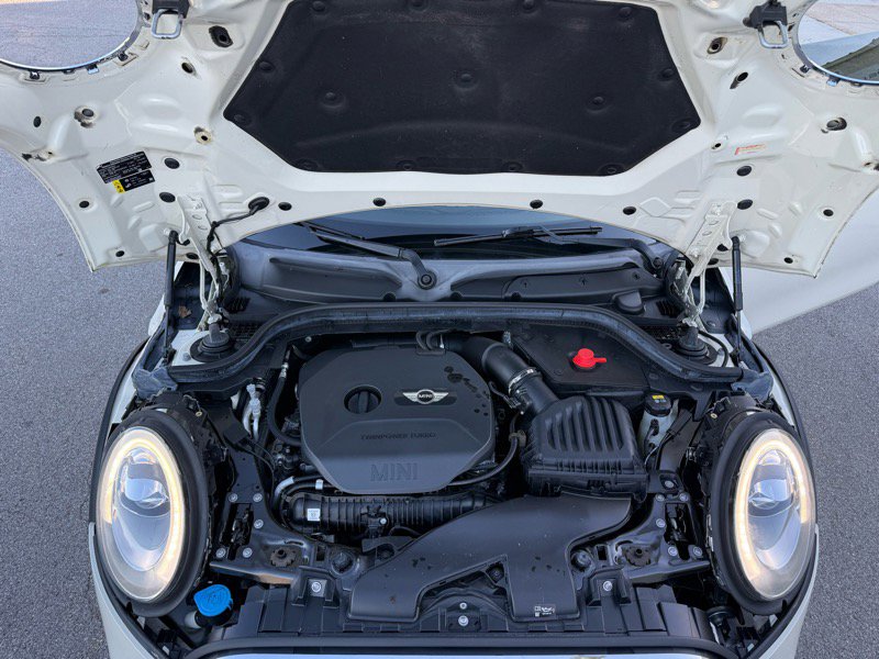 Used 2017 MINI Cooper S image 30
