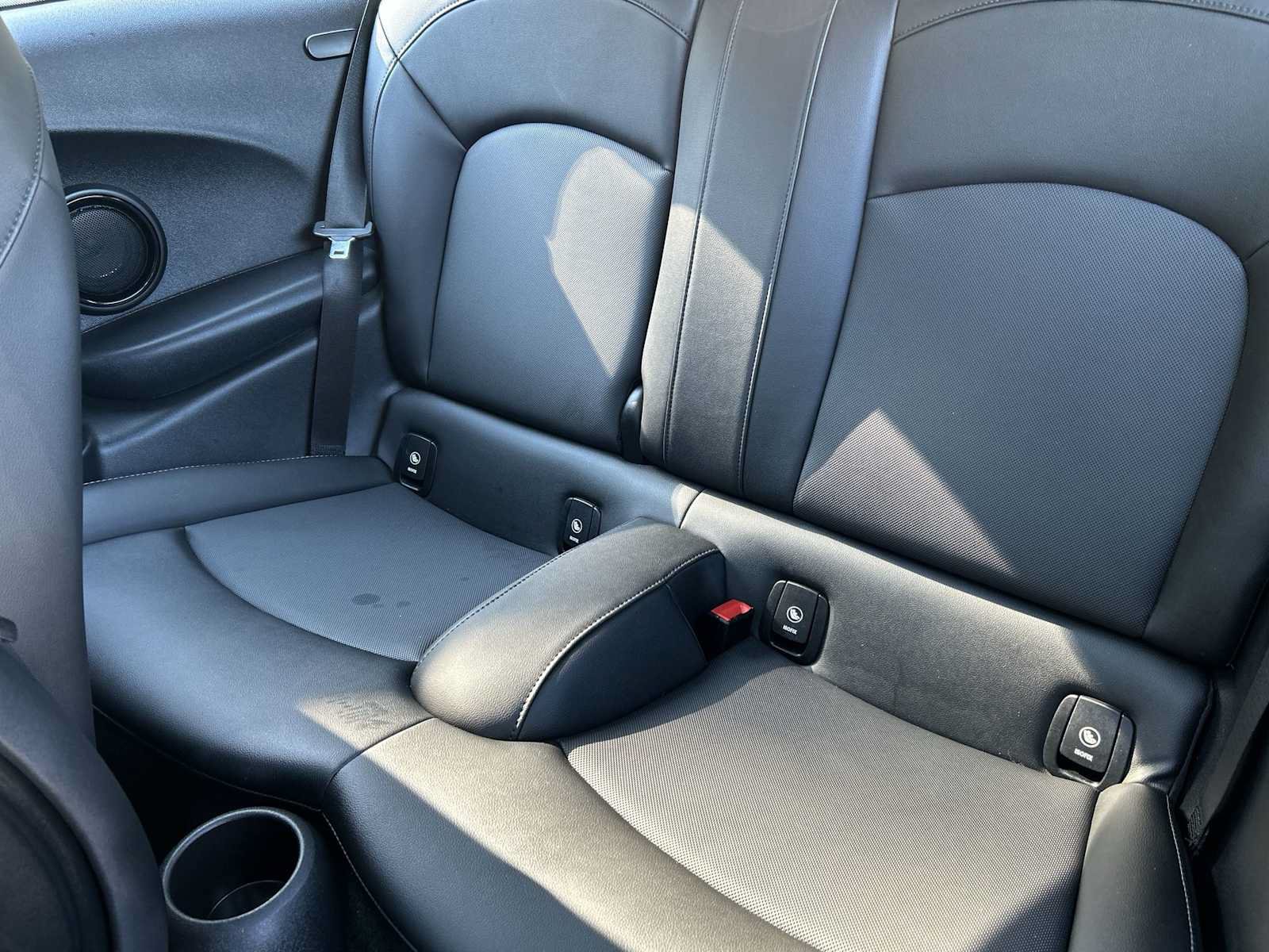Used 2019 MINI Cooper S FWD image 9
