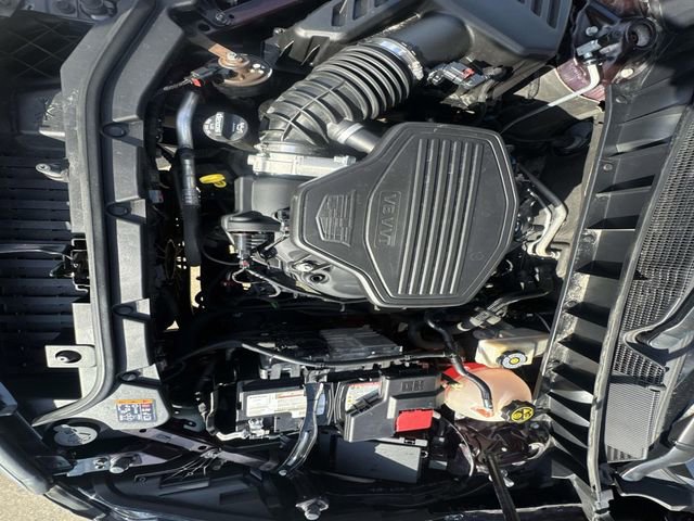 Used 2018 Cadillac XT5 Luxury w/ Driver Awareness Package image 8